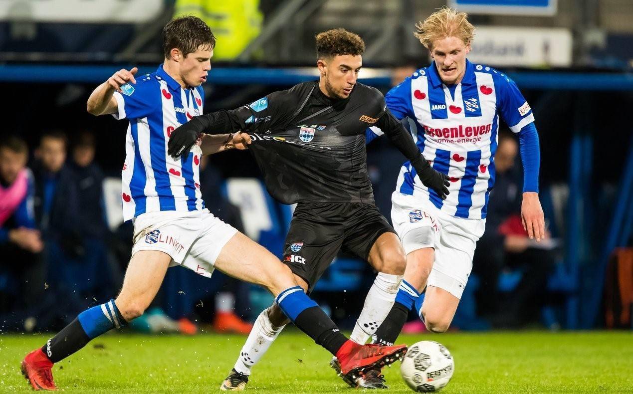 进入四强甚 进入四强甚